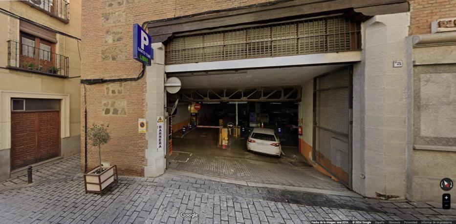 Apartamento Ilarcuris Con Patio Privado Toledo Buitenkant foto